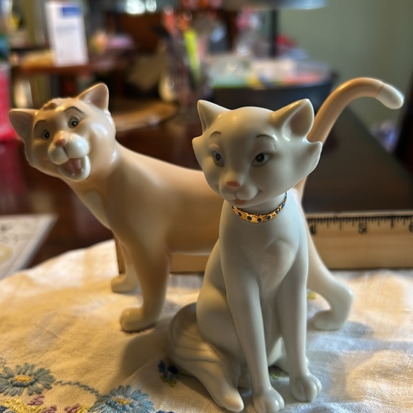 Lenox Disney Aristocats Disney Showcase Collection Duchess & Thomas OโMalley Vtg - Picture 10 of 11